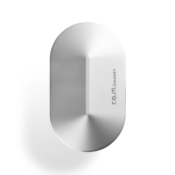 R.E.M Beauty palette - Picture 3 of 7